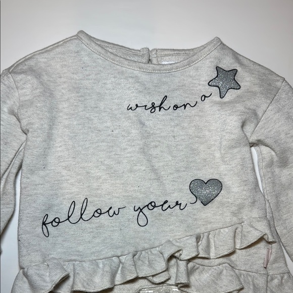 BCBG Girls French Terry Ruffle Top Size 18 Months Cream/Grey - Picture 4 of 9